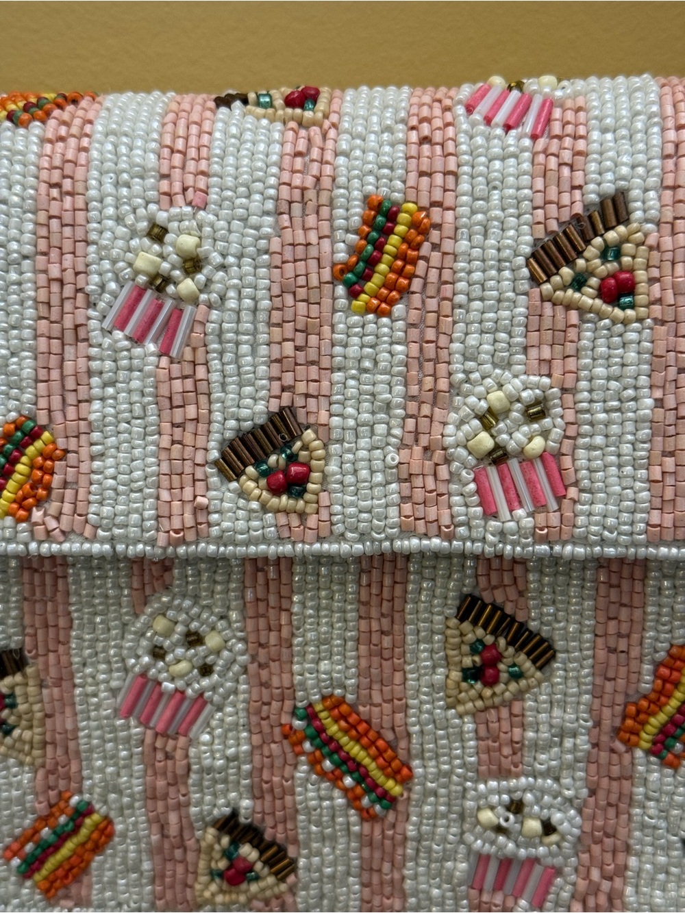 Handcrafted in India FLAWED Beaded Pink Snack-Print Shoulder Bag NWT - Picture 3 of 15